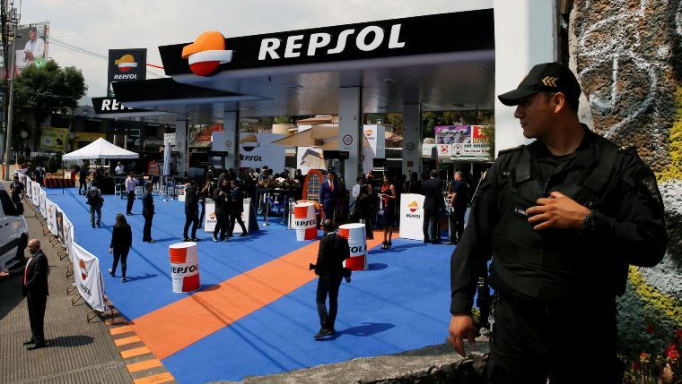 Aumenta 30 por ciento venta de gasolinas en estaciones de Repsol